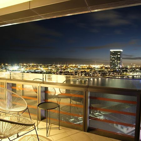 889 On Collins Waterfront Apartment Melbourne Bagian luar foto