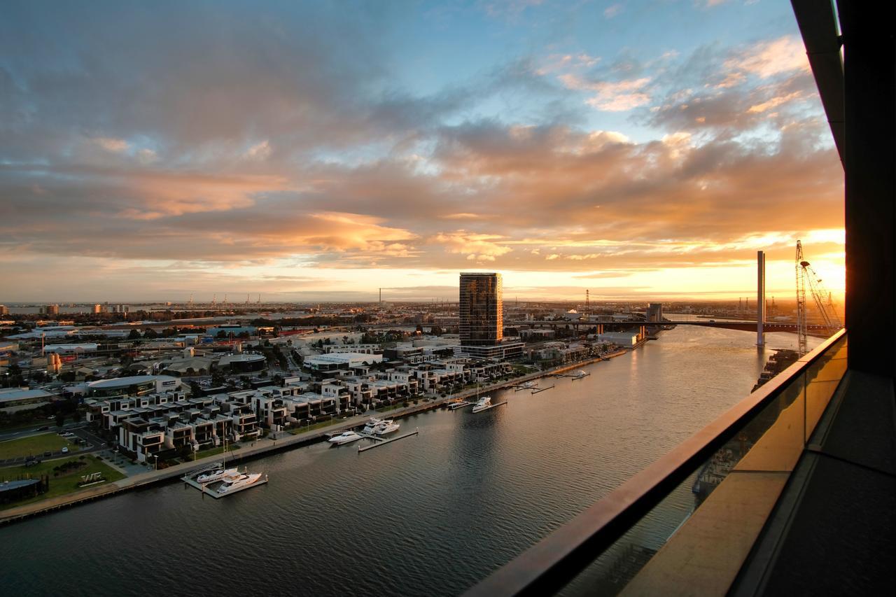 889 On Collins Waterfront Apartment Melbourne Bagian luar foto