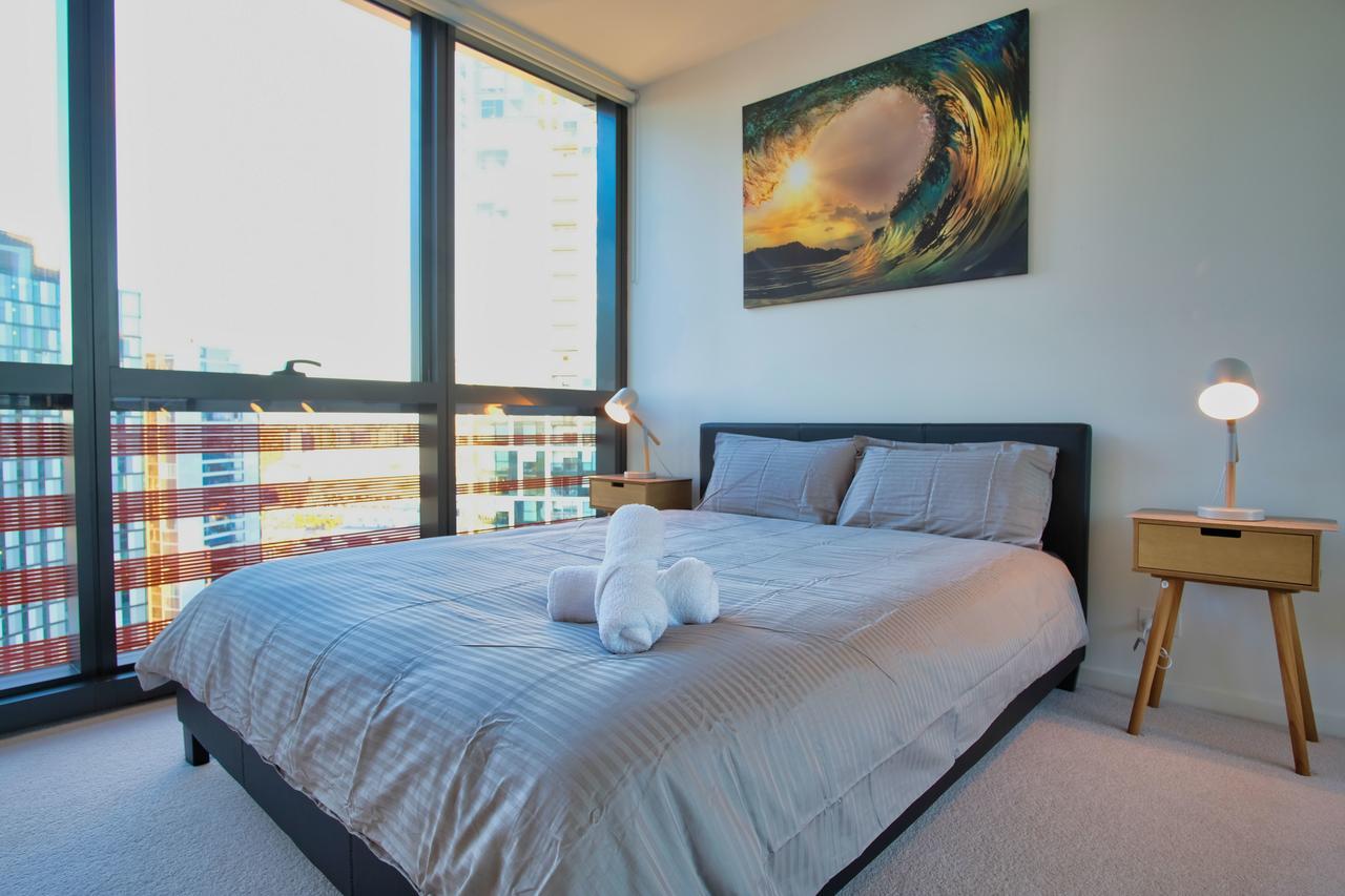 889 On Collins Waterfront Apartment Melbourne Bagian luar foto