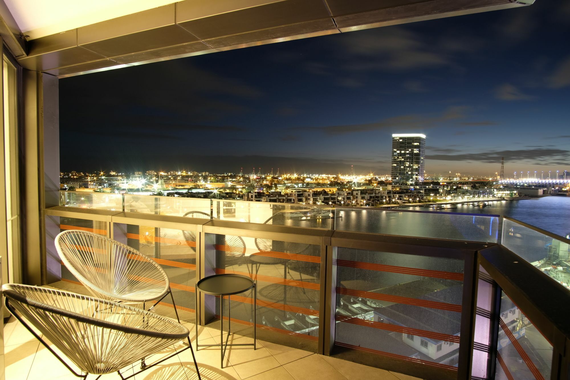 889 On Collins Waterfront Apartment Melbourne Bagian luar foto